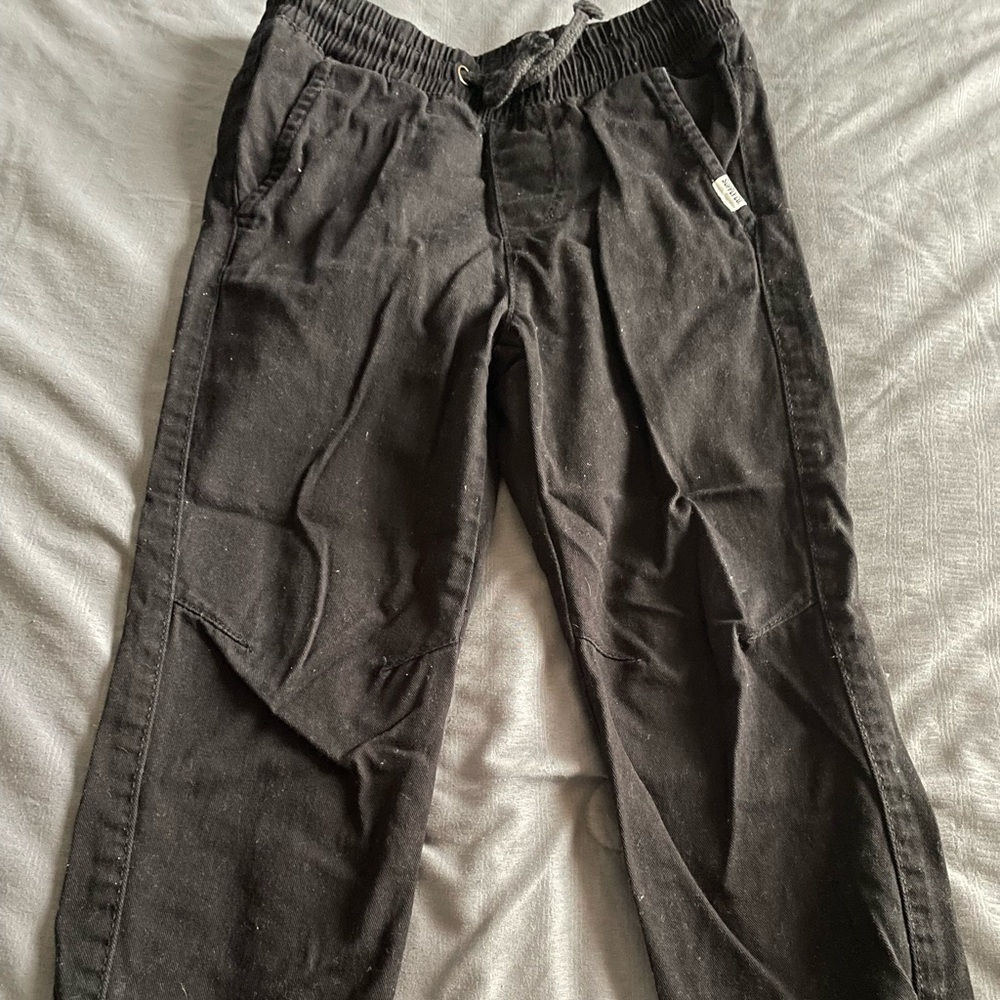 Boys Size 5/6 joggers